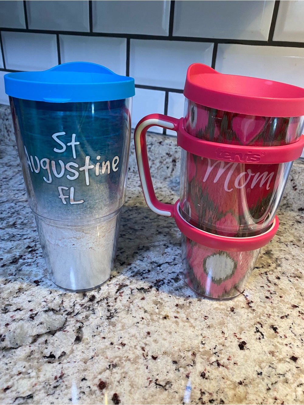 2 tervis insulated Lidded Travel Tumblers and Pink Handle Tumbler